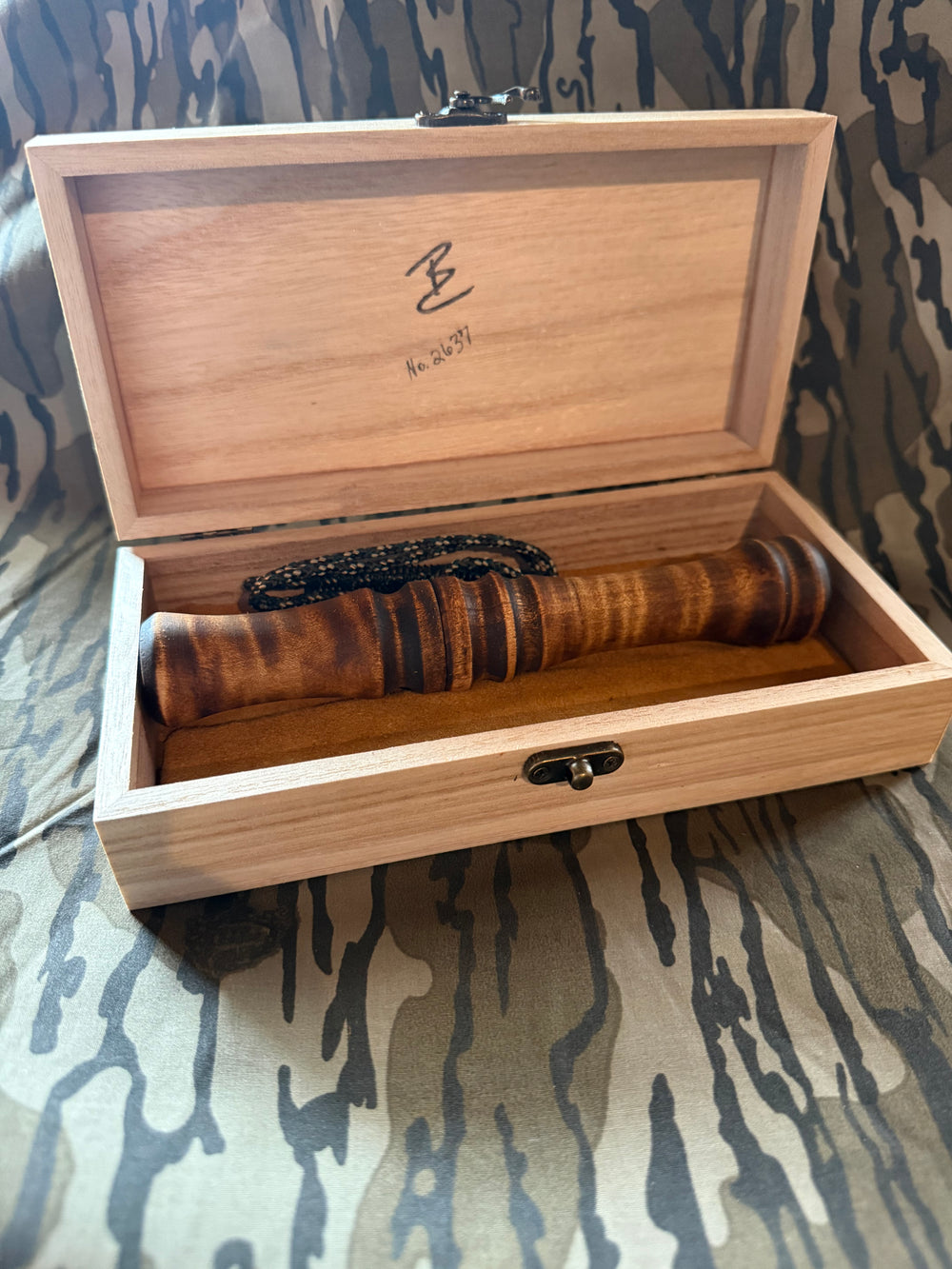Curly Maple Deer Grunt Call